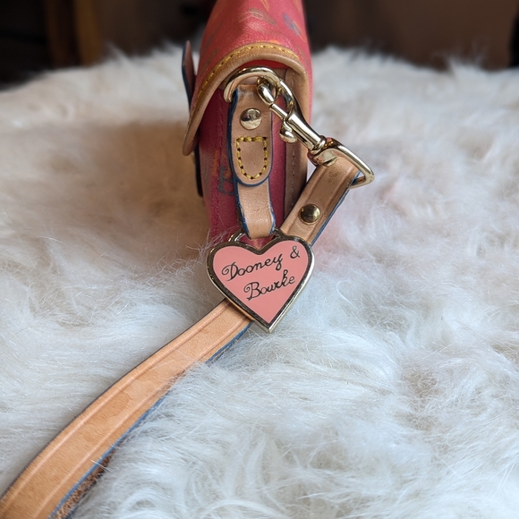 Dooney & Bourke Monogram Wristlet - Picture 5 of 10